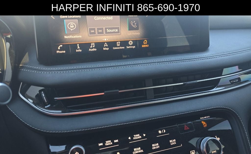 2023 INFINITI QX60 LUXE