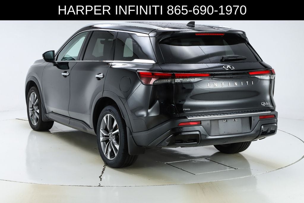 2023 INFINITI QX60 LUXE