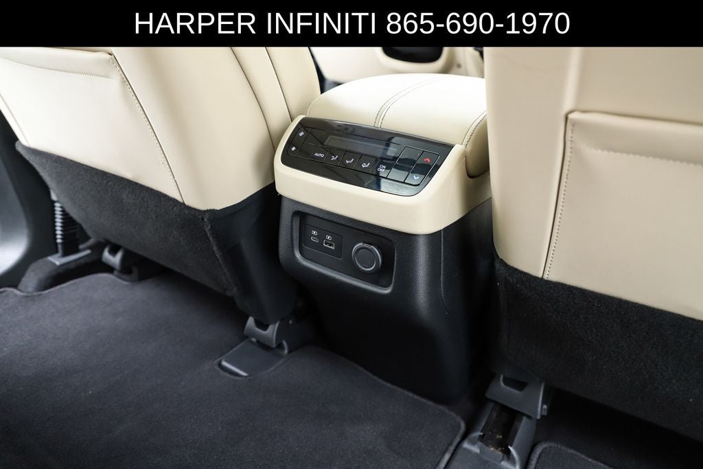 2023 INFINITI QX60 LUXE