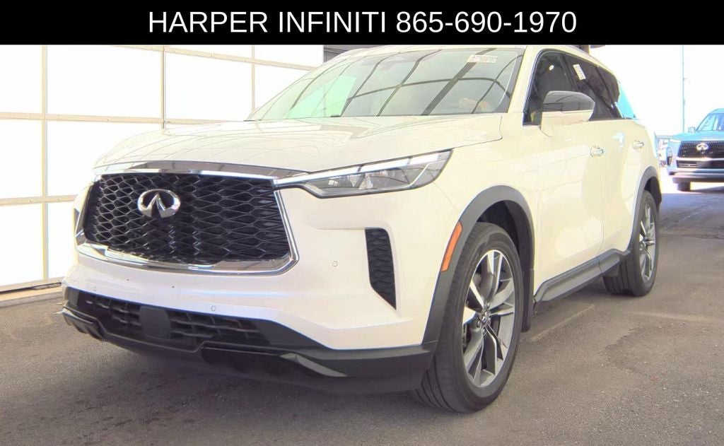 2023 INFINITI QX60 LUXE