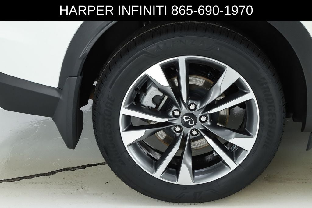 2023 INFINITI QX60 LUXE
