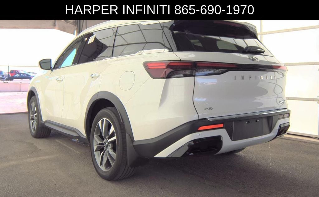 2023 INFINITI QX60 LUXE