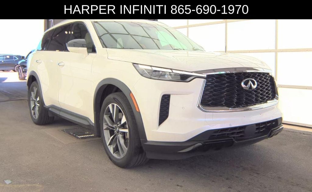 2023 INFINITI QX60 LUXE
