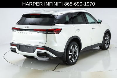 2023 INFINITI QX60 LUXE