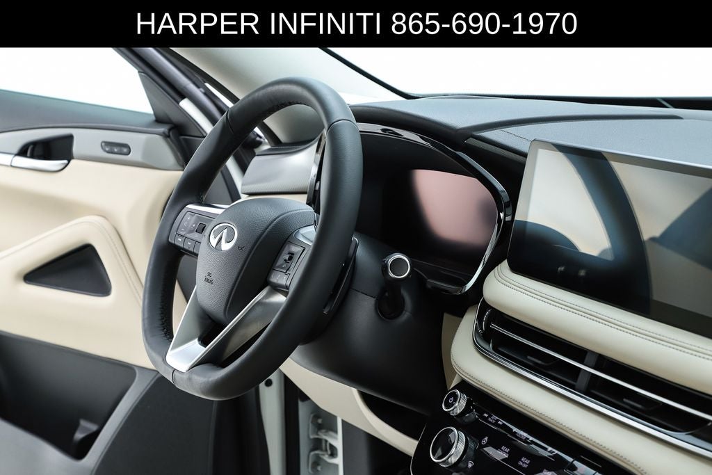 2023 INFINITI QX60 LUXE