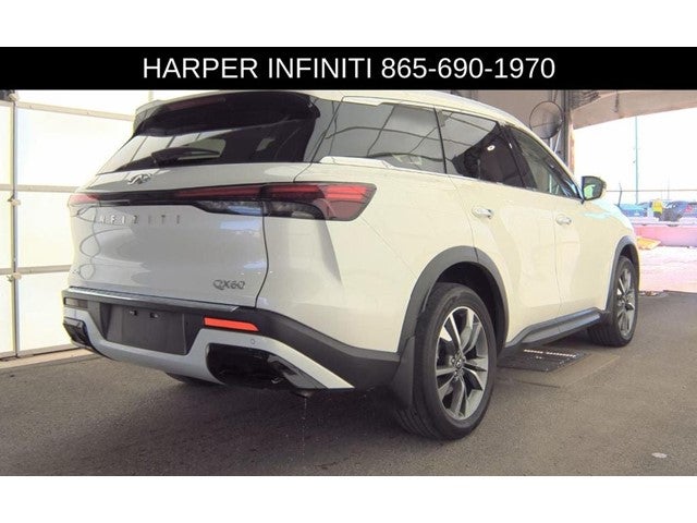 2023 INFINITI QX60 LUXE