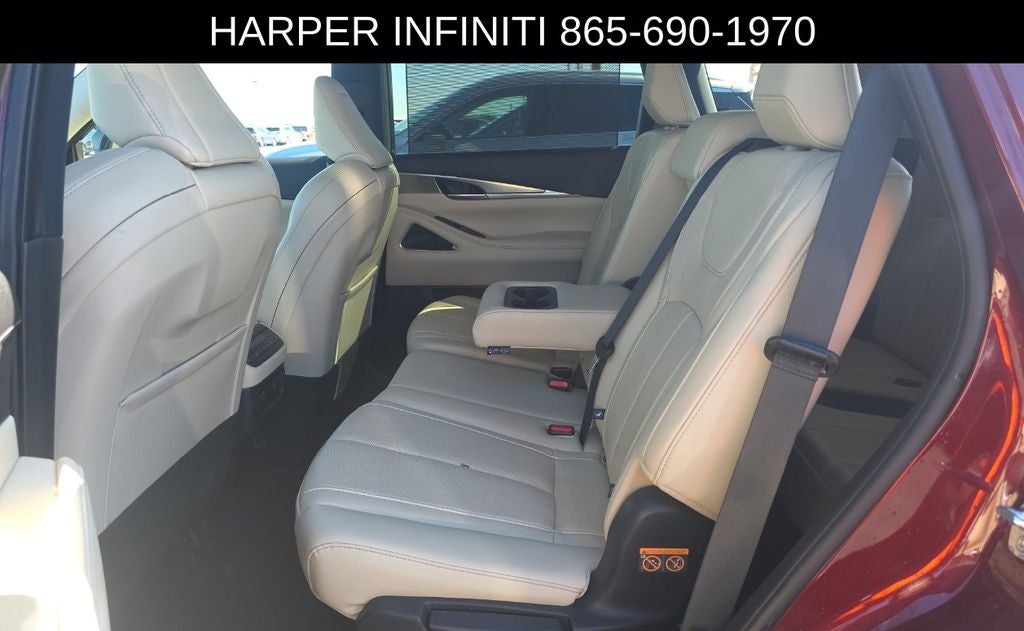 2024 INFINITI QX60 LUXE