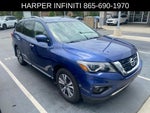 2017 Nissan Pathfinder SL