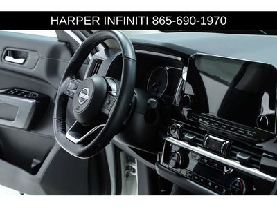 2023 Nissan Pathfinder SL