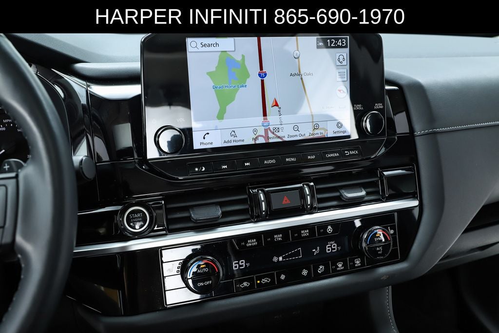 2023 Nissan Pathfinder SL