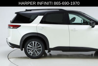 2023 Nissan Pathfinder SL