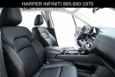 2023 Nissan Pathfinder SL