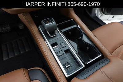 2025 Nissan Pathfinder Platinum