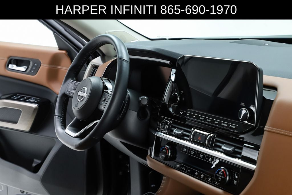 2023 Nissan Pathfinder Platinum