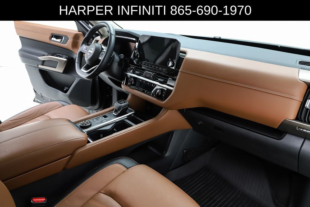 2023 Nissan Pathfinder Platinum