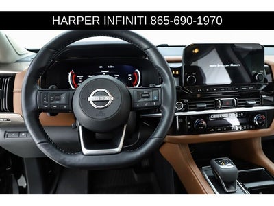 2023 Nissan Pathfinder Platinum