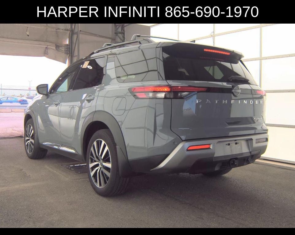 2023 Nissan Pathfinder Platinum