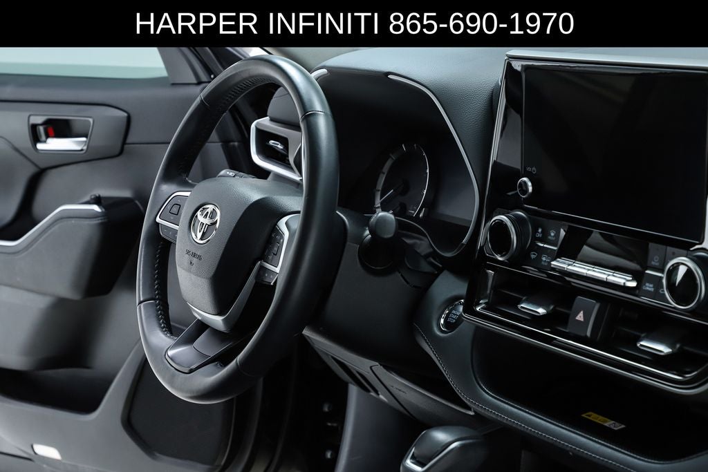 2023 Toyota Highlander L