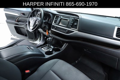 2018 Toyota Highlander LE