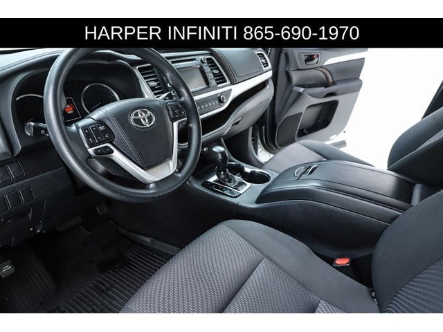 2018 Toyota Highlander LE