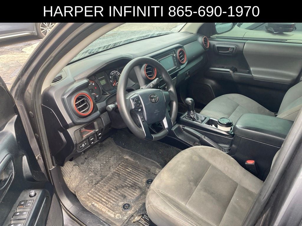 2016 Toyota Tacoma SR