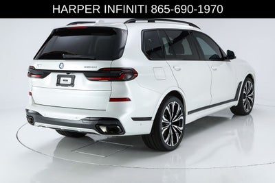 2024 BMW X7 xDrive40i