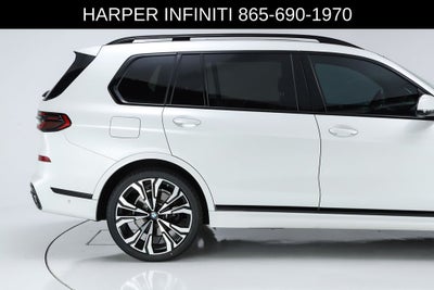 2024 BMW X7 xDrive40i