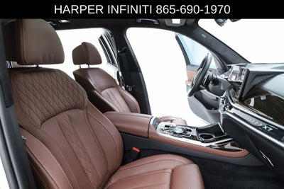 2024 BMW X7 xDrive40i