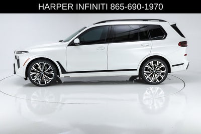 2024 BMW X7 xDrive40i