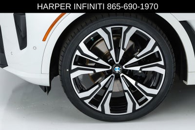 2024 BMW X7 xDrive40i