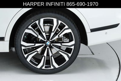 2024 BMW X7 xDrive40i