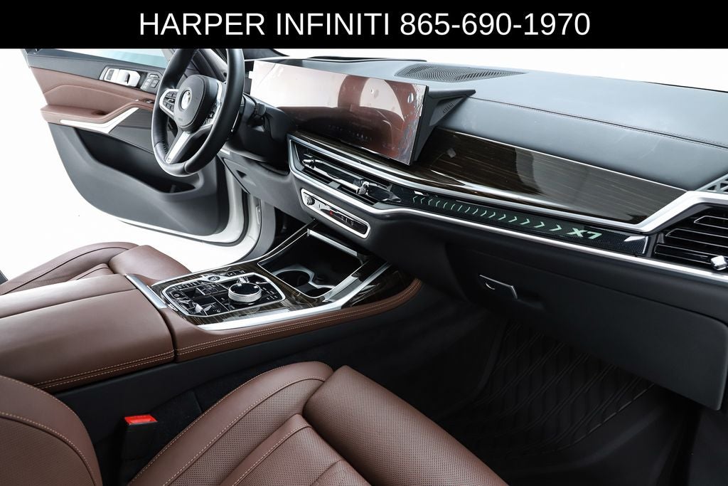 2024 BMW X7 xDrive40i