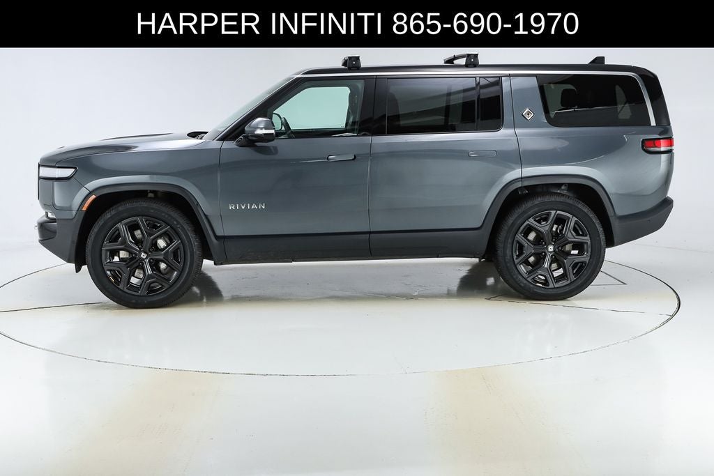 2024 Rivian R1S Adventure