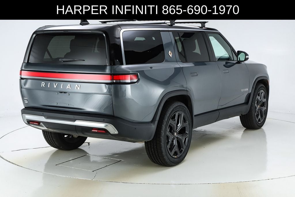 2024 Rivian R1S Adventure