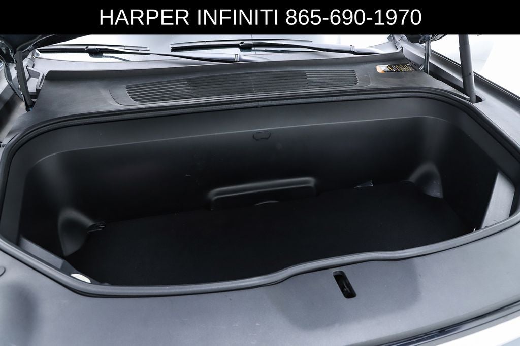 2024 Rivian R1S Adventure