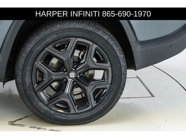 2024 Rivian R1S Adventure