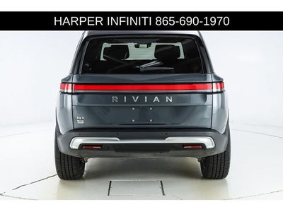 2024 Rivian R1S Adventure