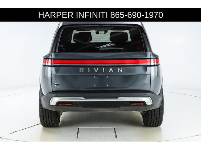 2024 Rivian R1S Adventure