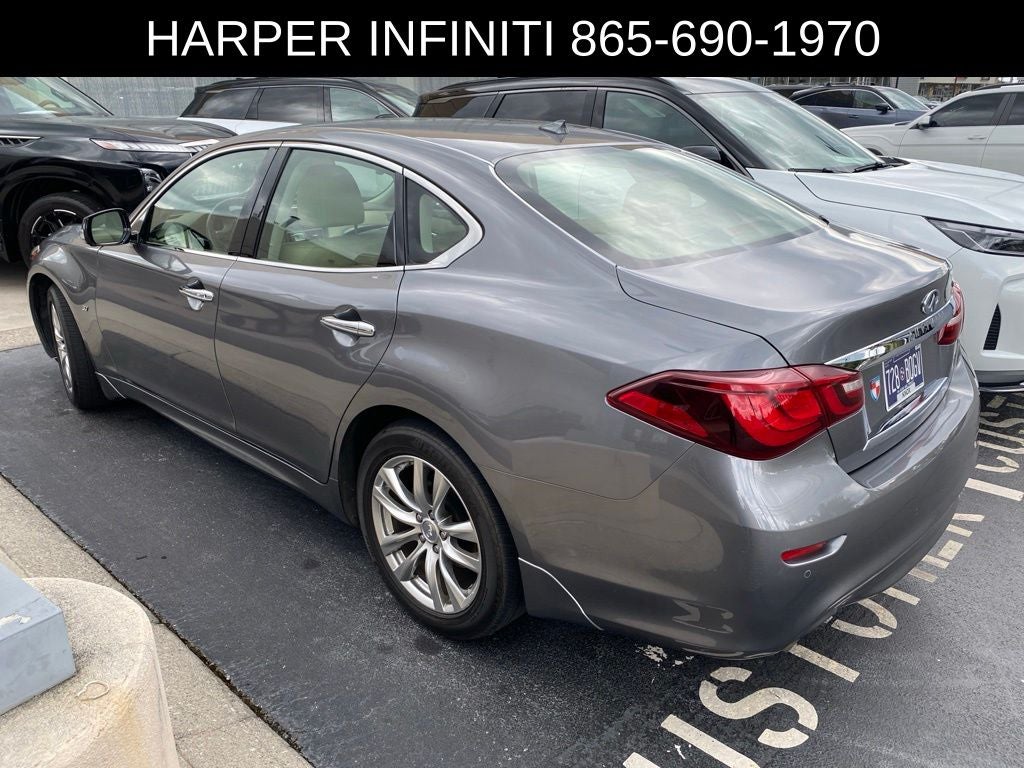 2015 INFINITI Q70 3.7