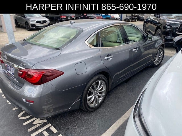 2015 INFINITI Q70 3.7