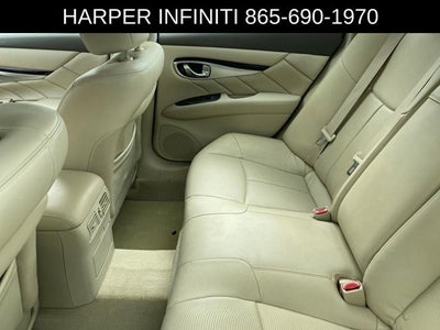 2015 INFINITI Q70 3.7