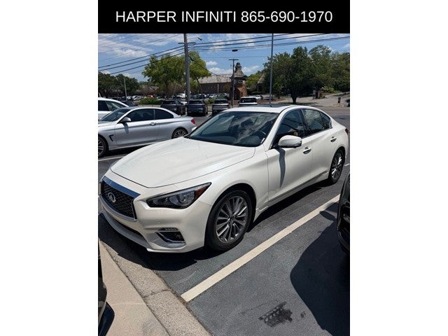 2023 INFINITI Q50 LUXE