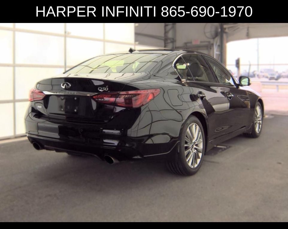 2023 INFINITI Q50 LUXE