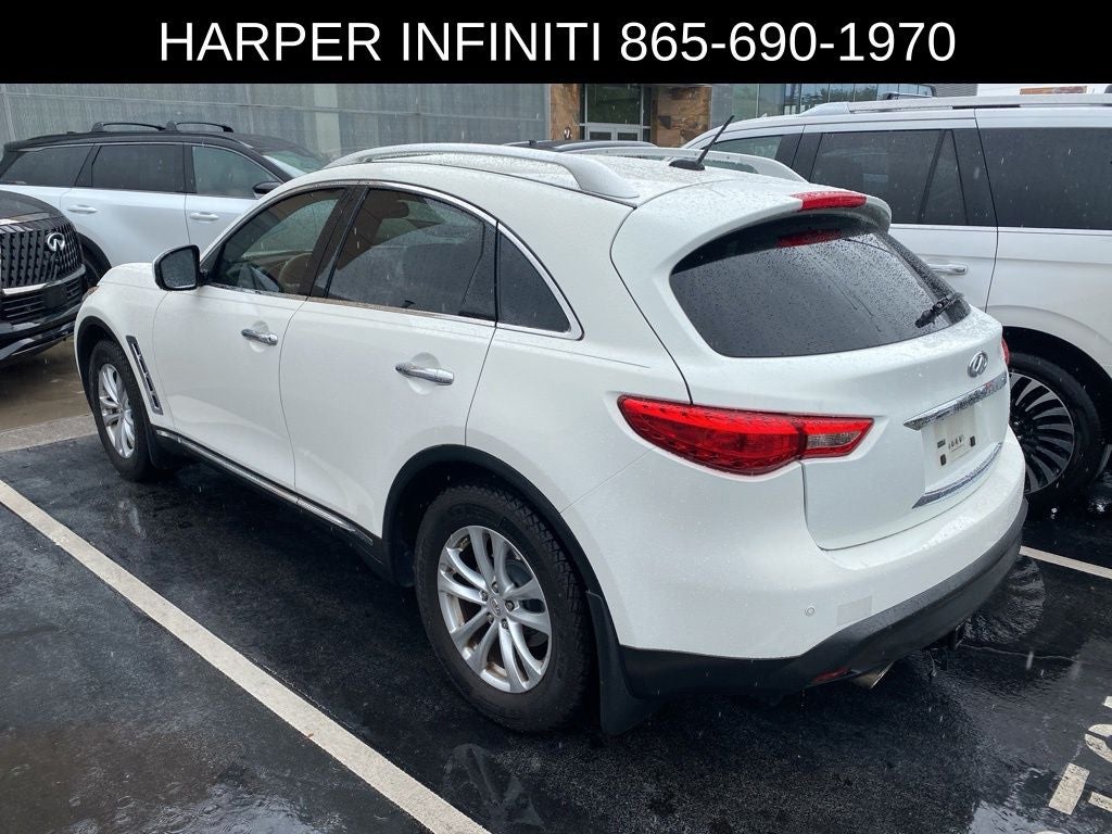 2011 INFINITI FX35 Base