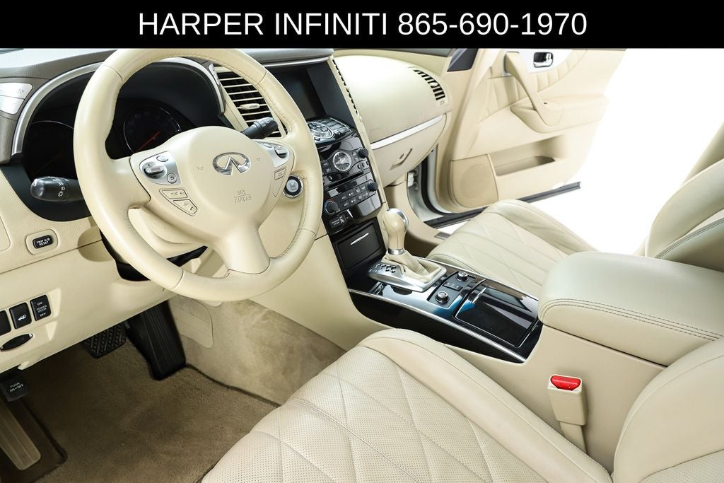 2011 INFINITI FX35 Base