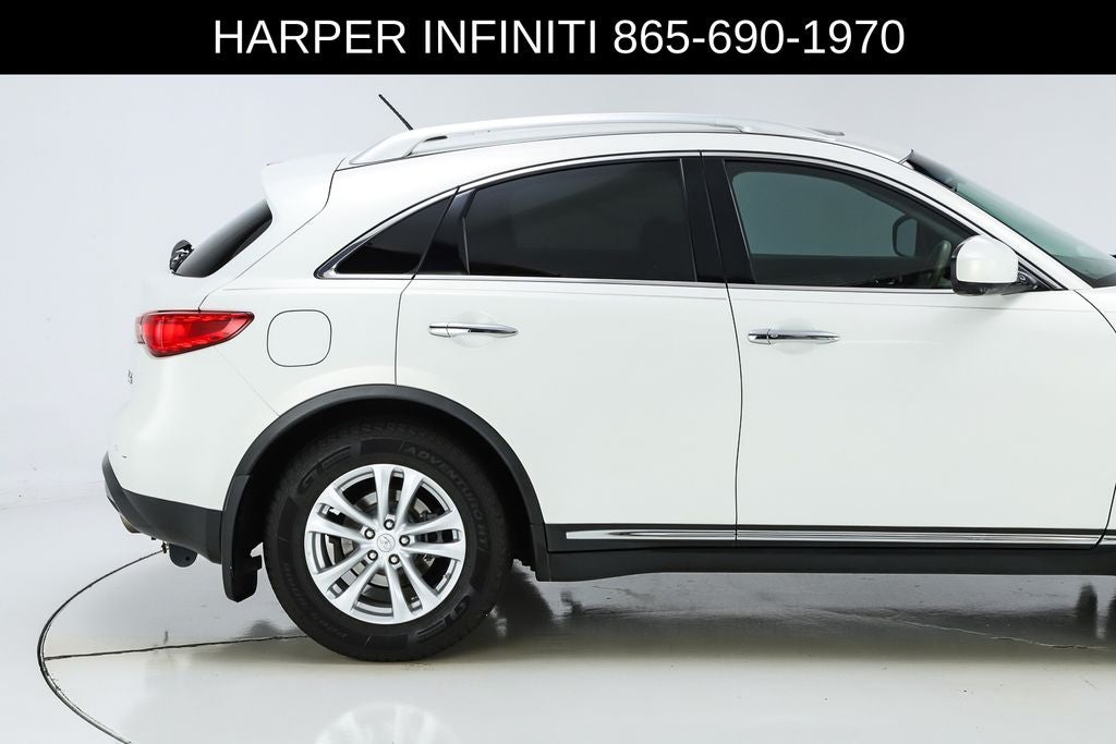 2011 INFINITI FX35 Base