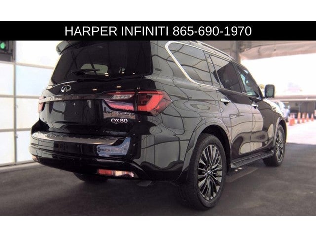 2024 INFINITI QX80 Premium Select