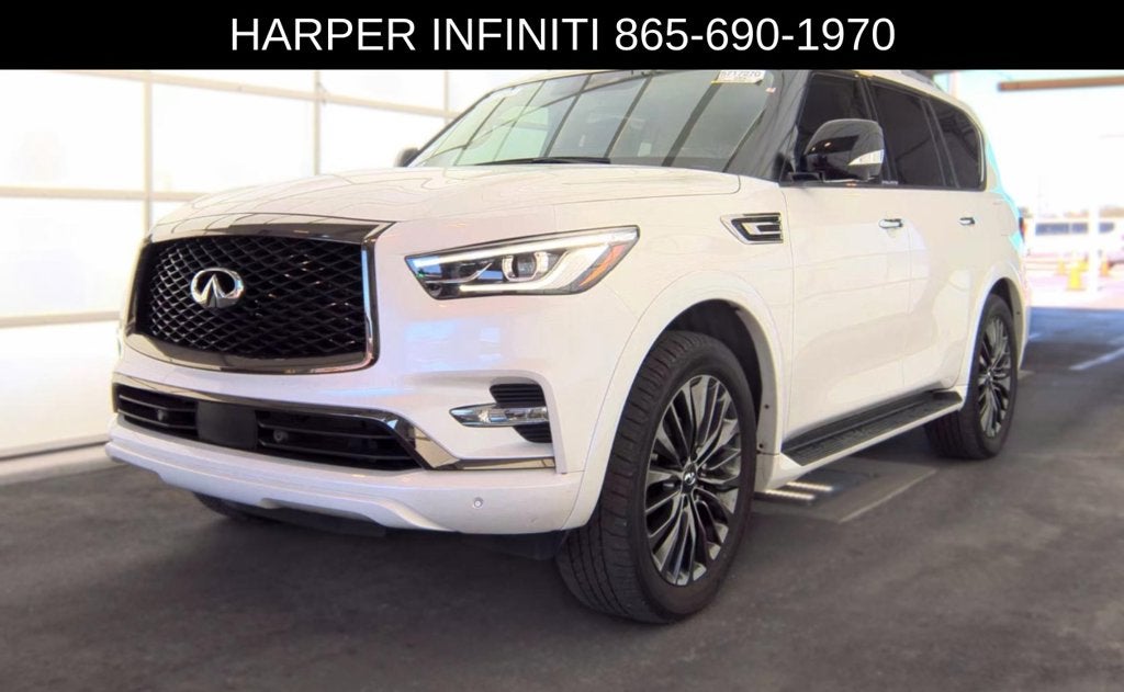 2023 INFINITI QX80 Premium Select