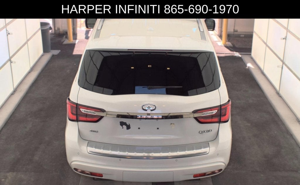 2023 INFINITI QX80 Premium Select