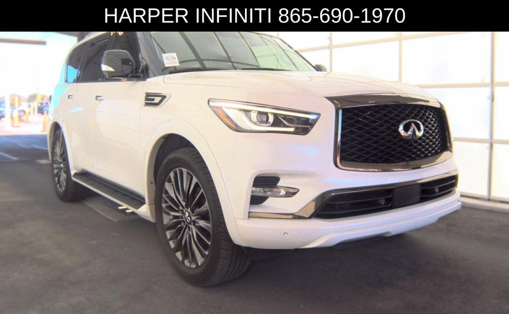 2023 INFINITI QX80 Premium Select